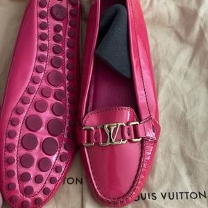 LOUIS VUITTON Patent Leather Loafers, Pink